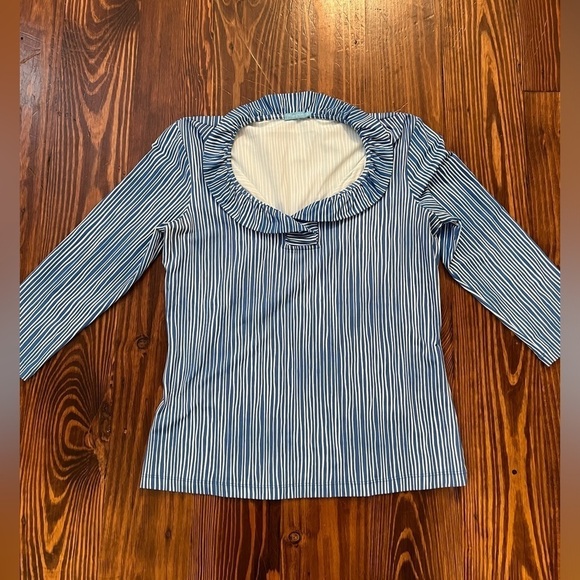 J. MCLAUGHLIN Durham Blue and White Ruffle Top 3/4 Sleeve Stretch - Picture 3 of 6